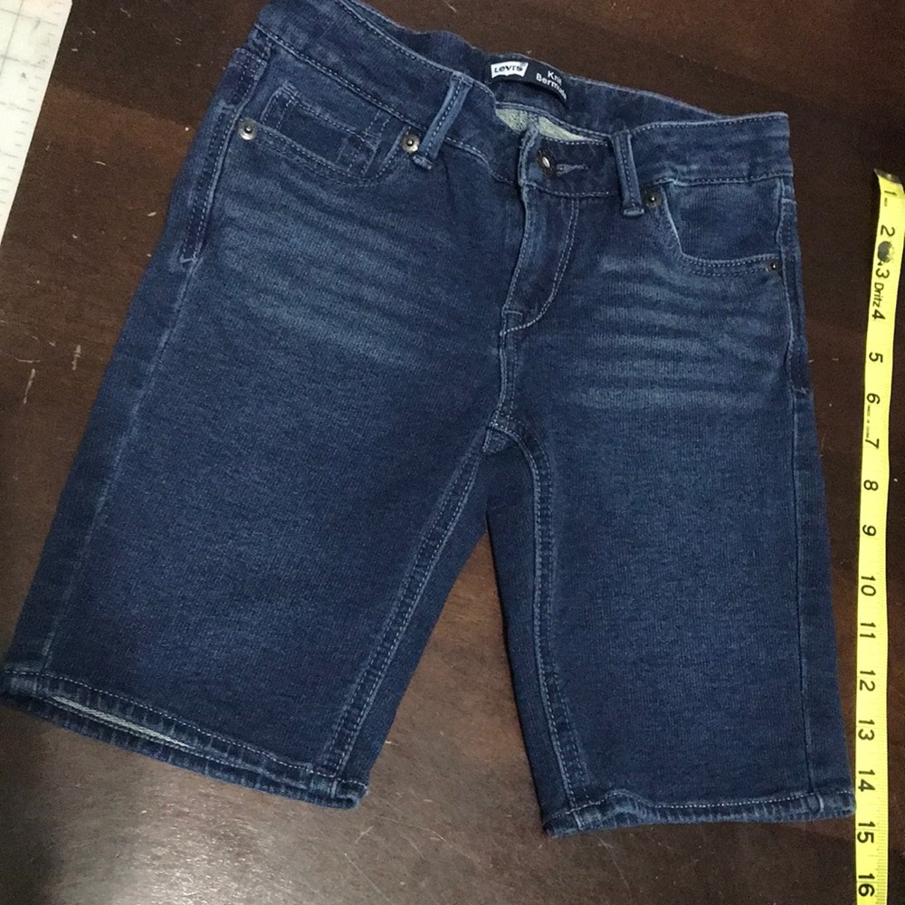 Levi girls Bermuda denim shorts 10R